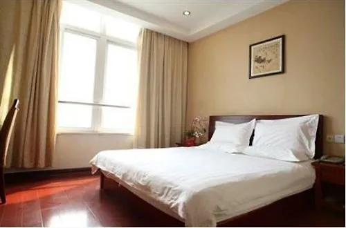 Super 8 Hotel Suzhou Le Yuan 2*, 苏州